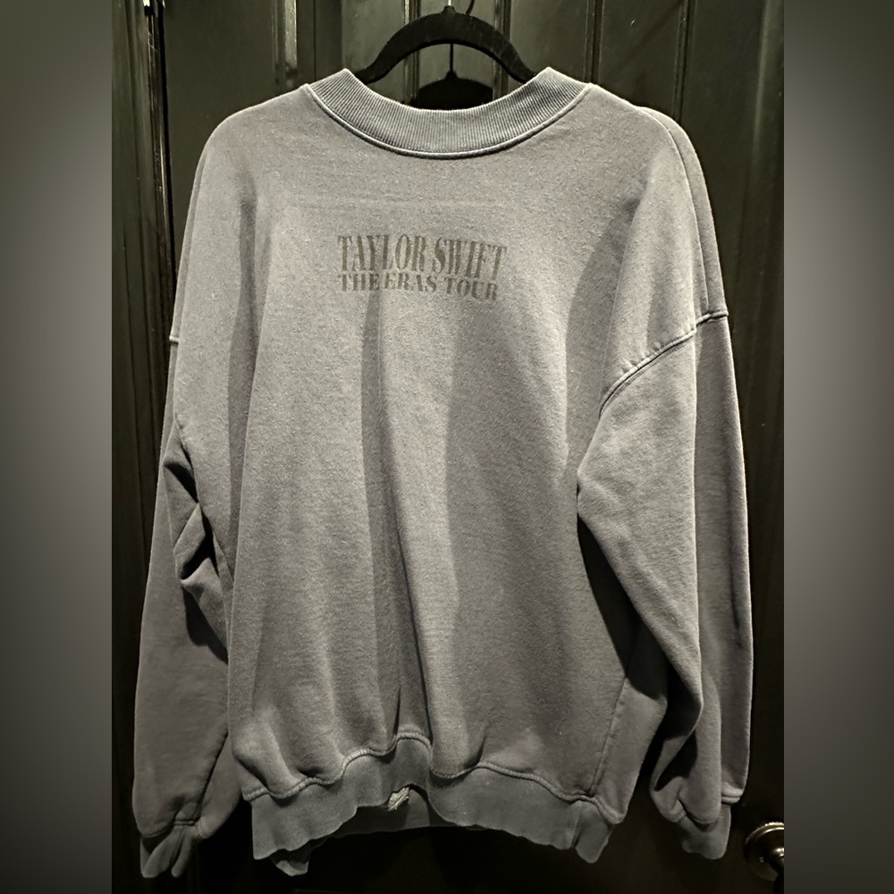 Taylor Swift Eras Tour Merchandise Blue Crewneck Sweatshirt Medium